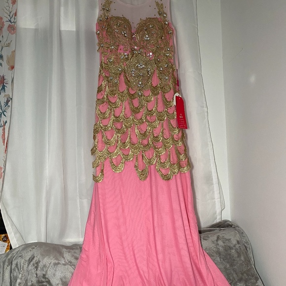 Evening dress - Picture 5 of 5